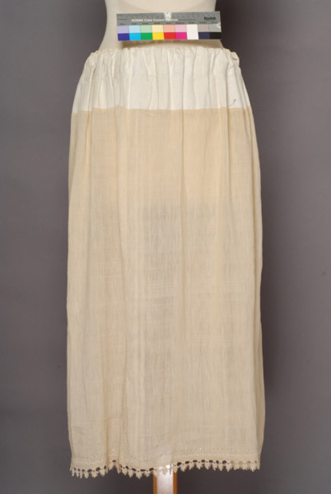 Misofori (underwear), accessory of the women's costume from Psara
