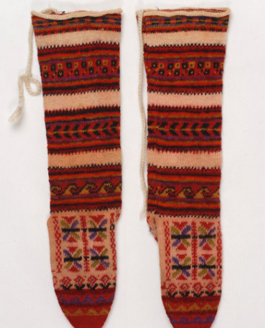 Tsourapia, woollen stockings from Alona, Florina