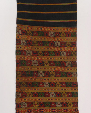 Thymiati apron, traced in the loom