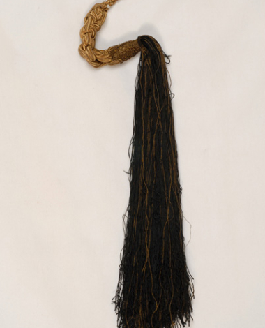 Papazi, long knitted tarboosh cord that ends in a long black silk tassel with gold thread and spangles