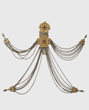 Double tsaprazi, gilded chained chest ornament with a wiry decoration and green stones