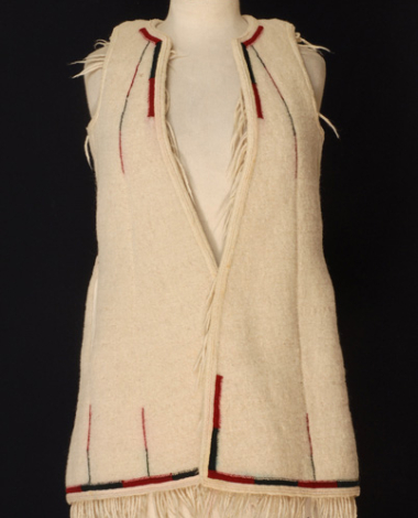Woven sigouni from Megara, with embellished fringes at the inner side