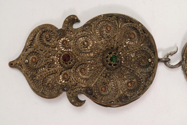 Right part of the buckle 