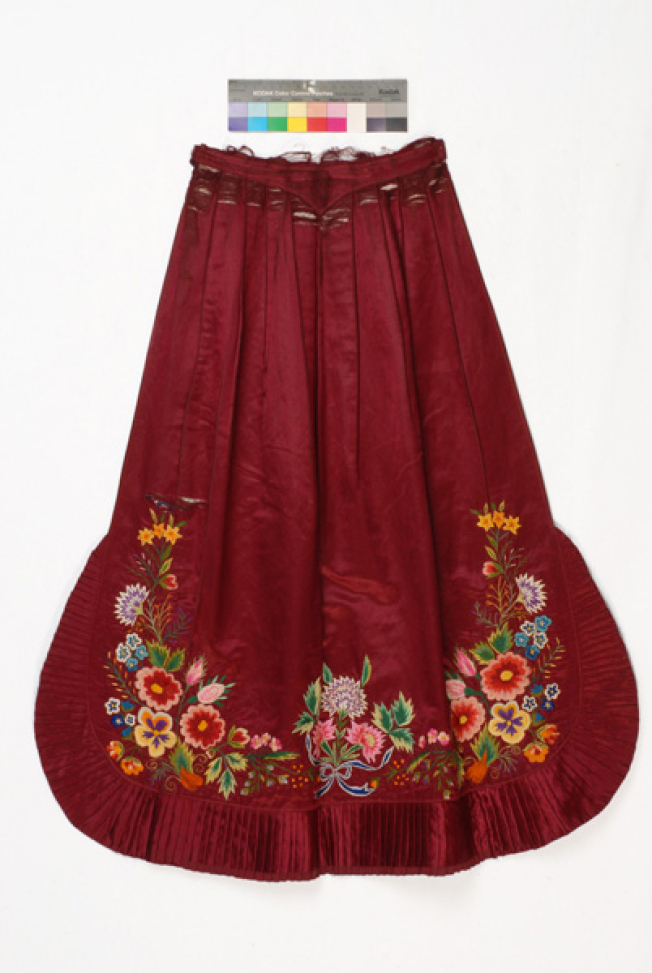 Satin apron in bright crimson colour, embroidered with multicoloured silk threads 
