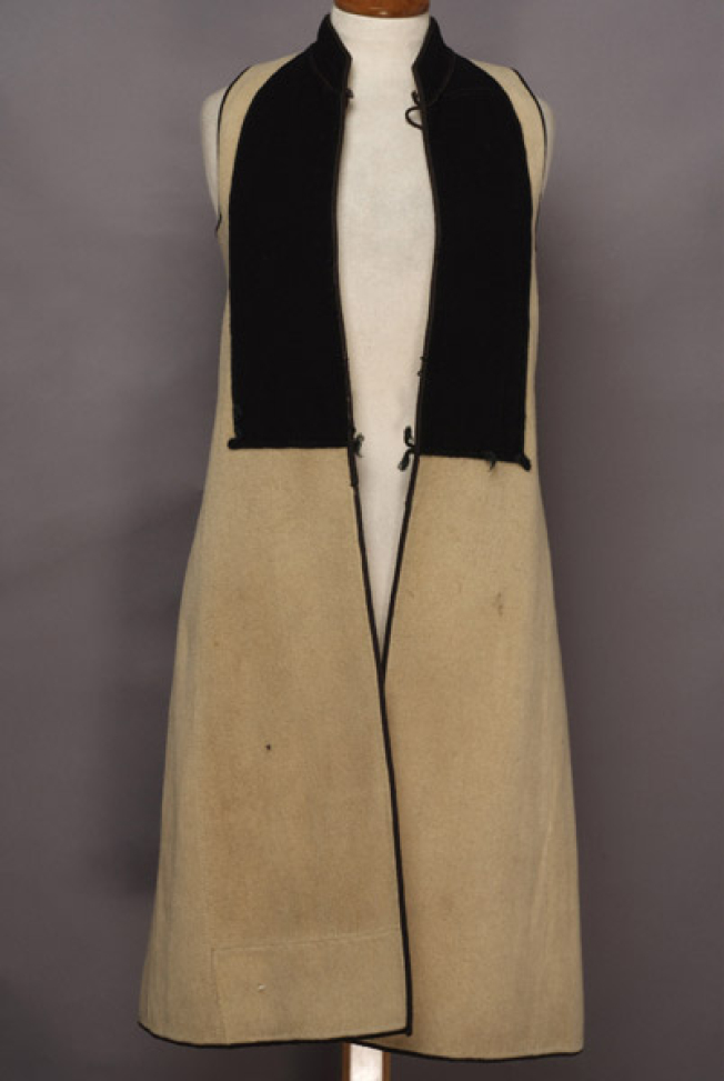 Sayiaki, front