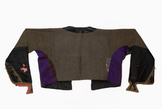 Kleisto, tight sleeved bodice, back