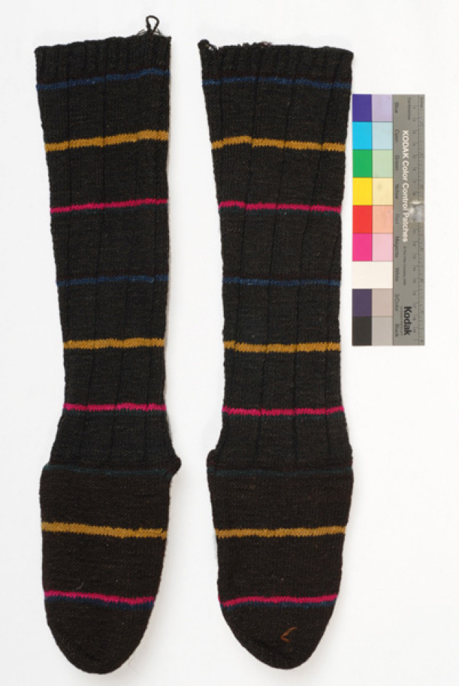 Sarakatsanian socks. Tsourapia joined with the patounes