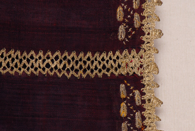Sleeve, detail of the joint