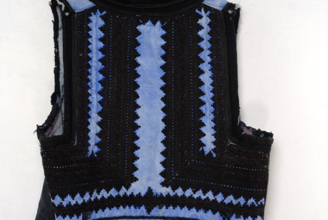 Embroidery of the back, the kaplania