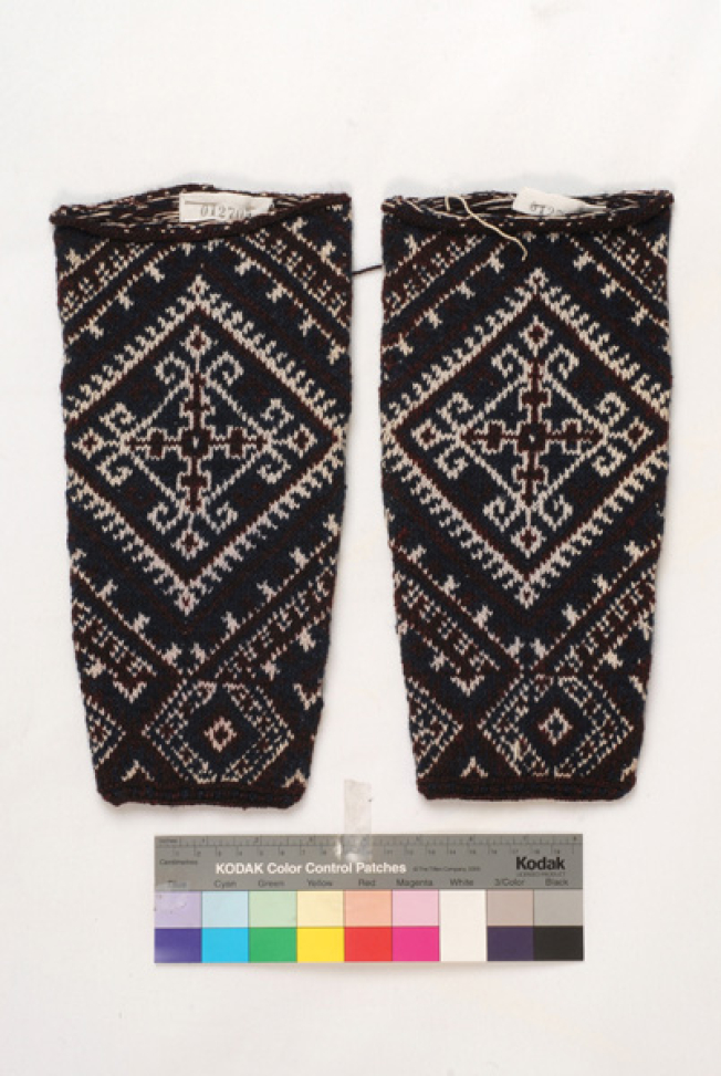Tsourapia, sarakatsanian leggings
