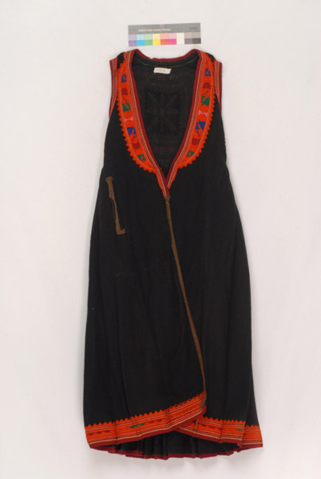 Giourdi, women's, sleeveless, winter overcoat