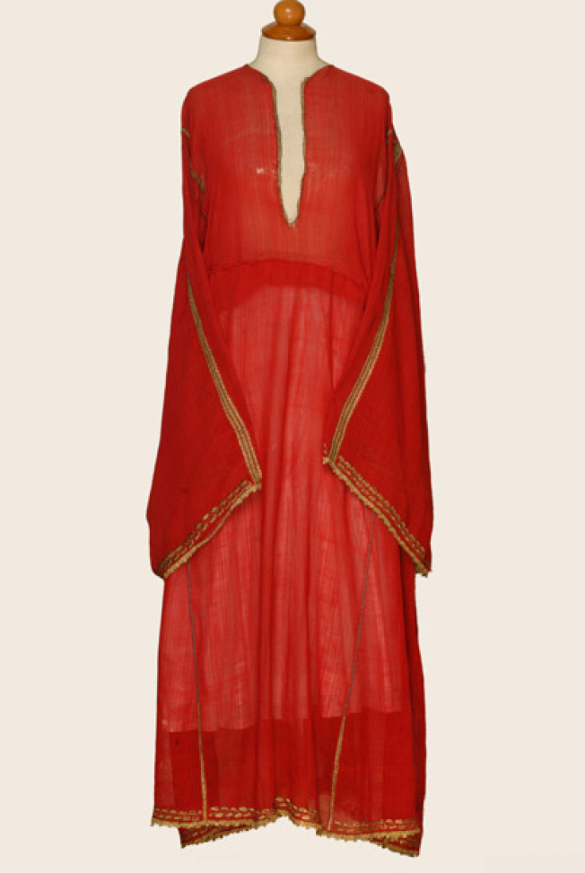 Aliko, festive chemise from Trikeri