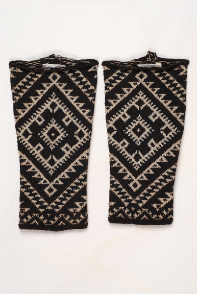 Tsourapia, sarakatsanian leggings