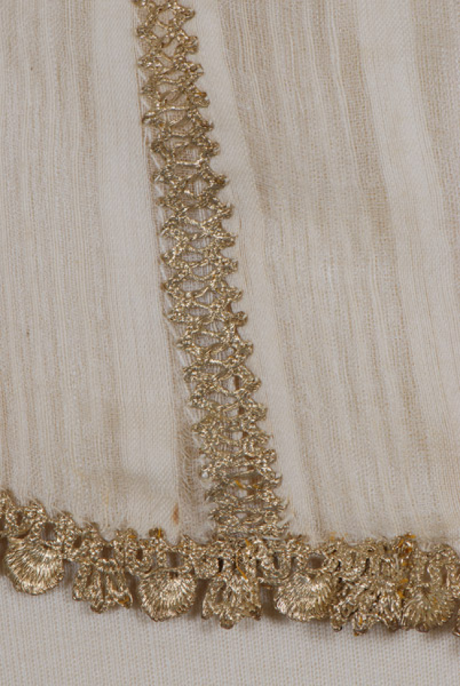 Border, detail of the lacy band