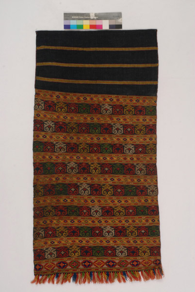 Thymiati apron, traced in the loom