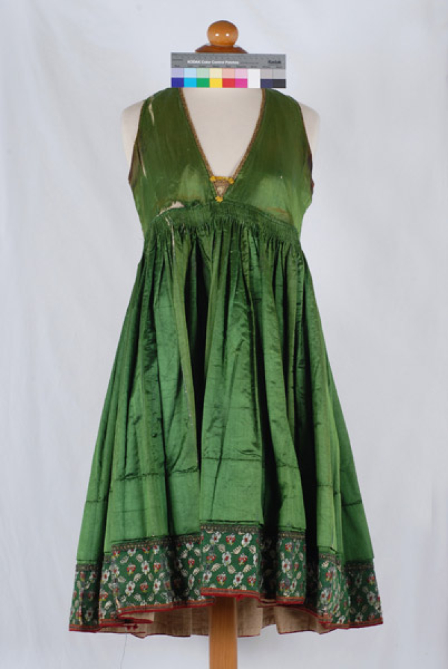 F'stana, front