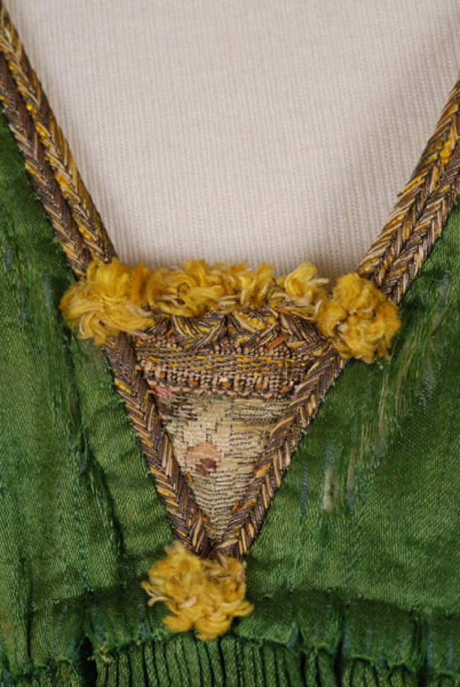 Psychorko, triangle made of brocaded fabric ornamented with cordon