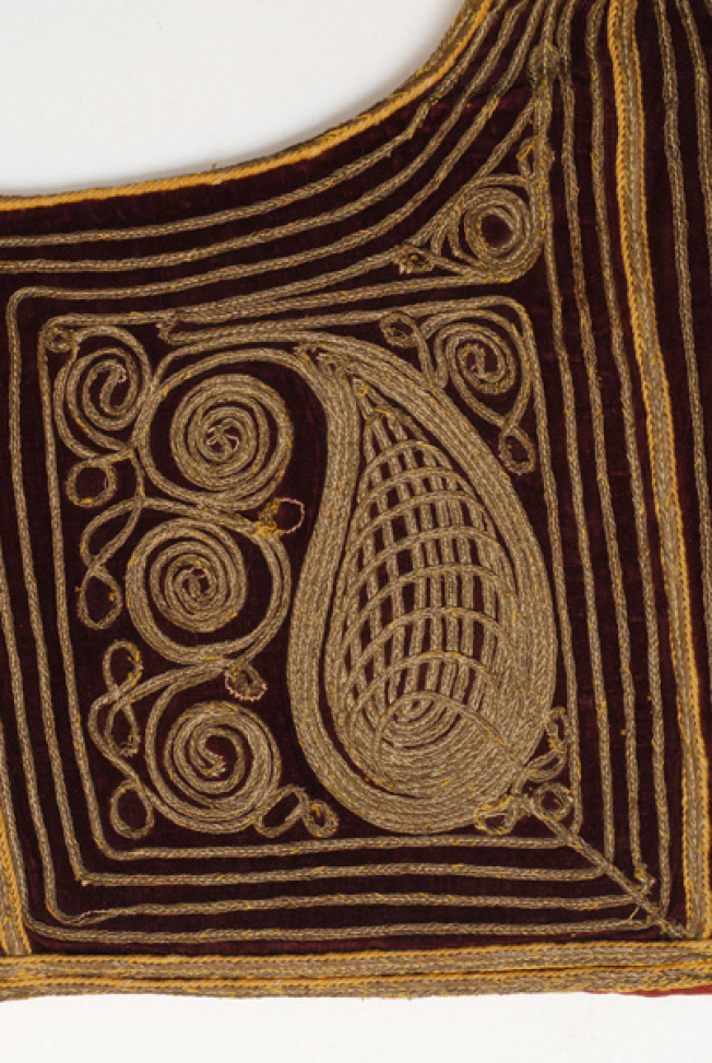 Detail of terzidikos (gold tailored) decoration at the side panel