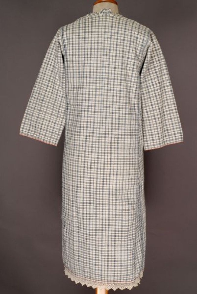 Chradenio kafasoto chemise, back