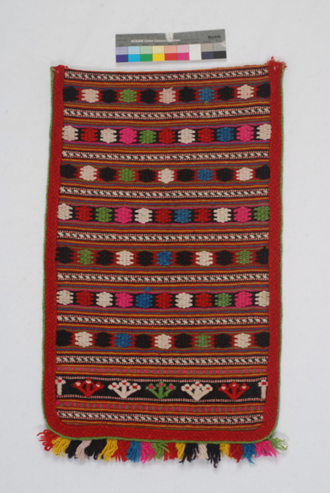 Pode, grammeni apron 