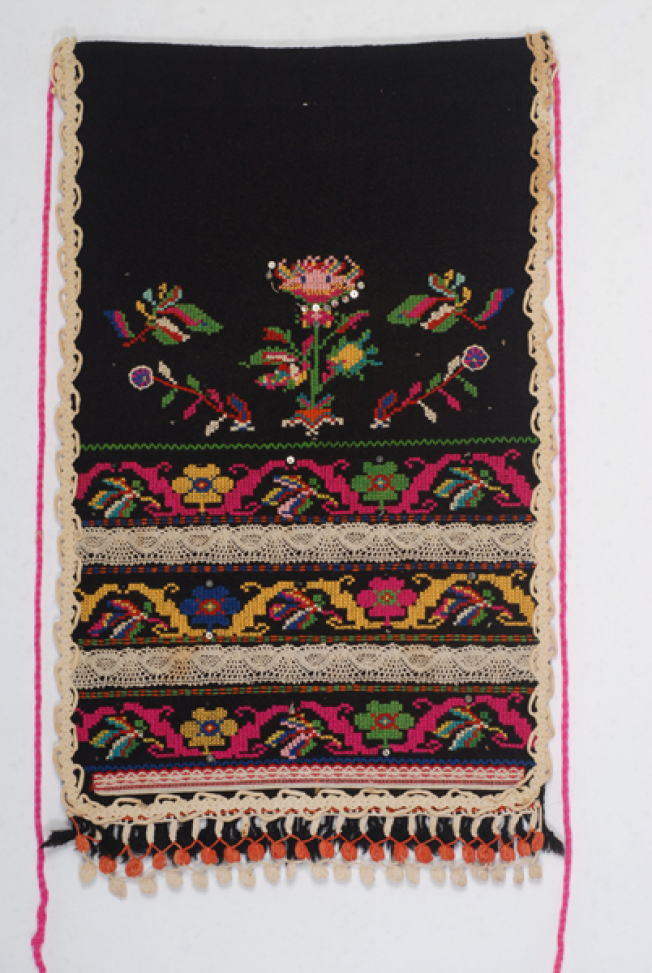 Pode, apron made of fullen wool fabric 