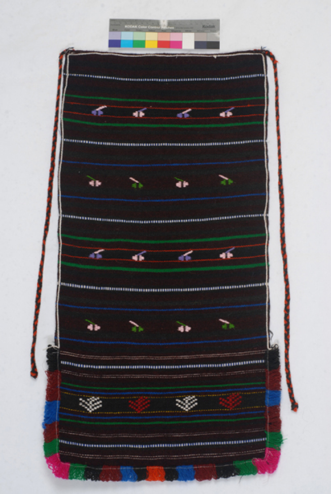 Women's woollen apron