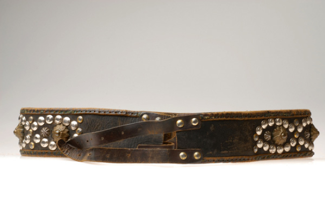 Petsini zona or louri, leather belt ornamented with eyelets and decorative studs