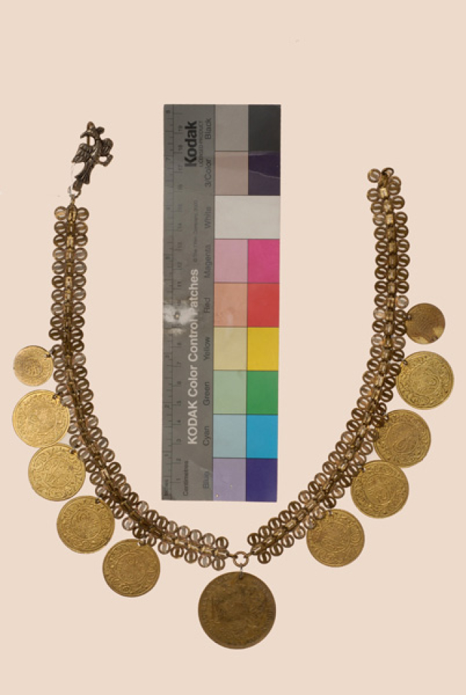 Doubloni, gold-plated jointed pendant with a big Austrian gilded coin
