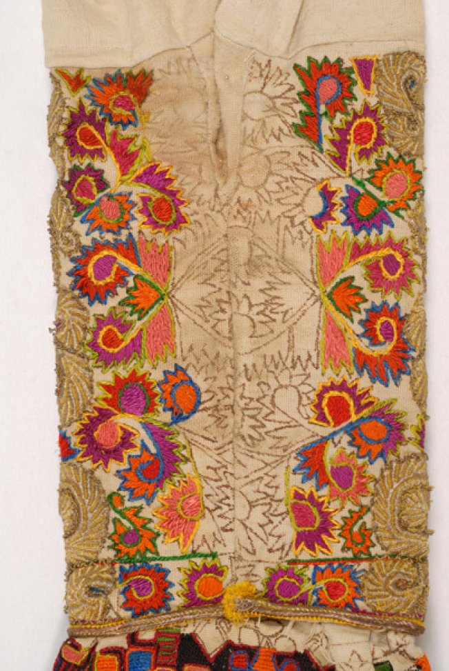 Undersleeve, back: silk and traced design
