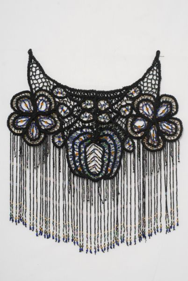 Kordoni (cord), pectoral ornament
