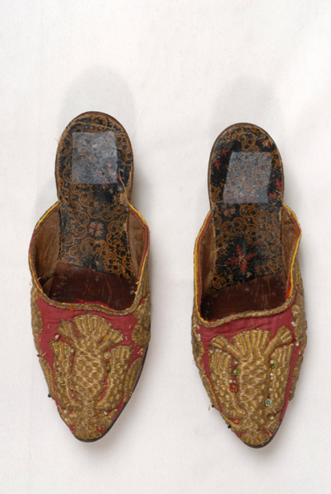 παπούτσια 14141,α-β | Λύκειον των Ελληνίδων