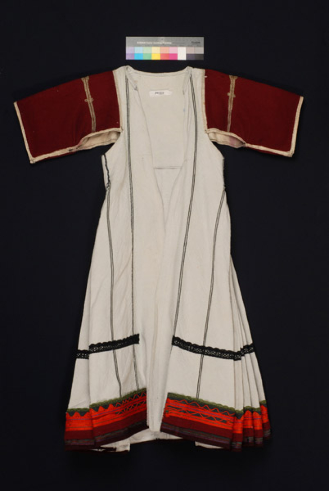 Inner sayias, front