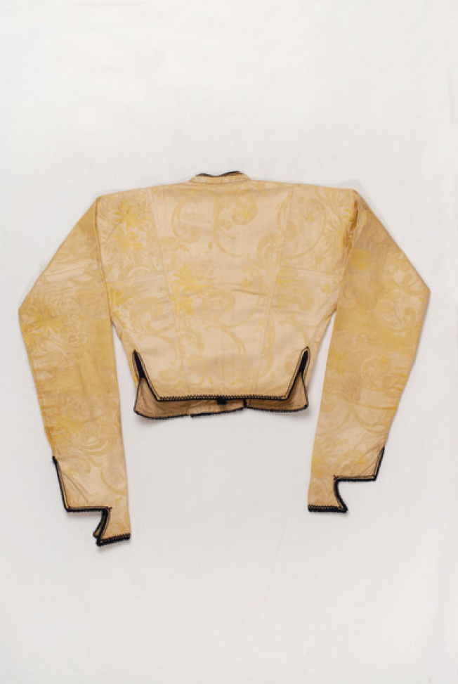 Triantafyllenios doulamas, back
