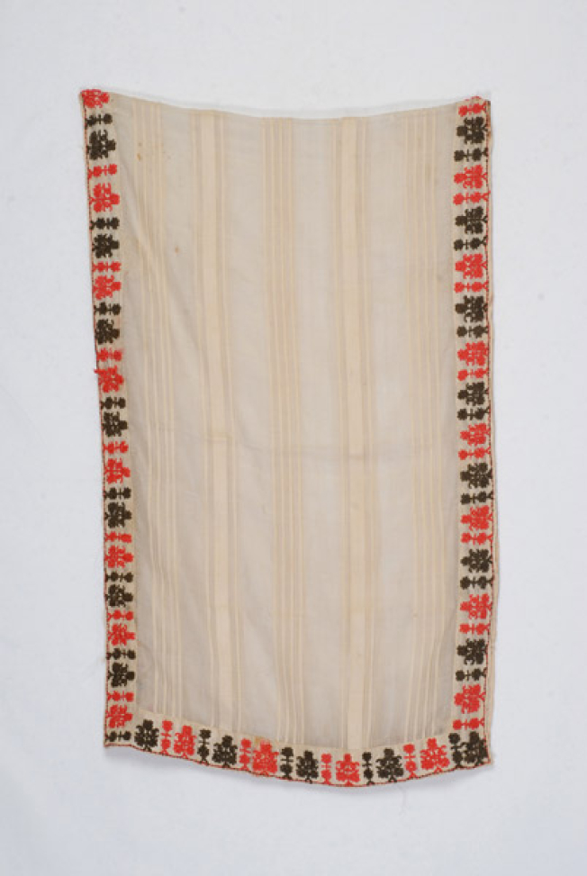 Panomoustouchia, silk bolia