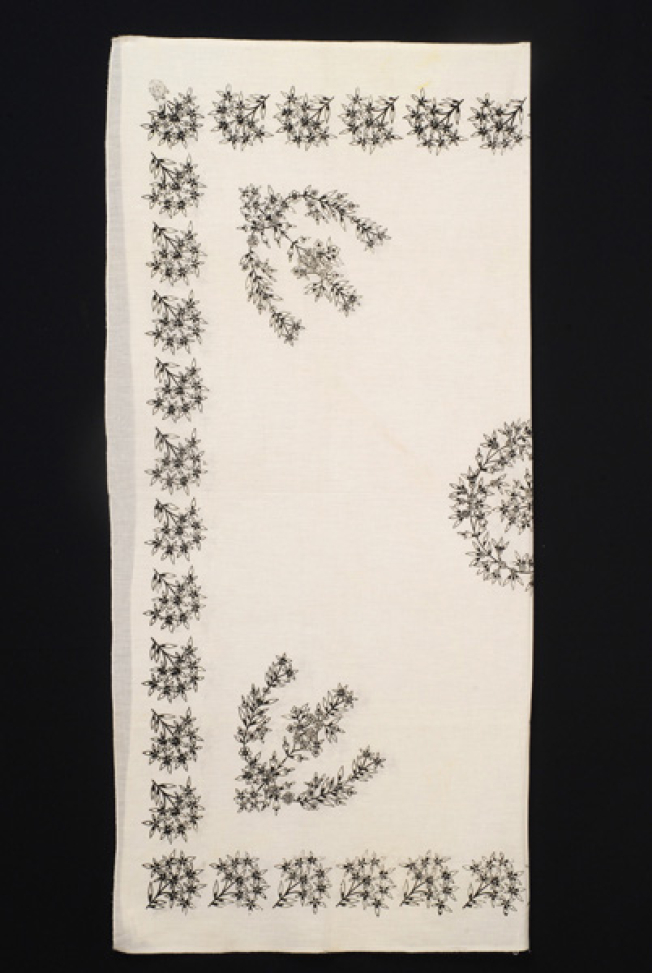 Oikonomopoulos' head kerchief