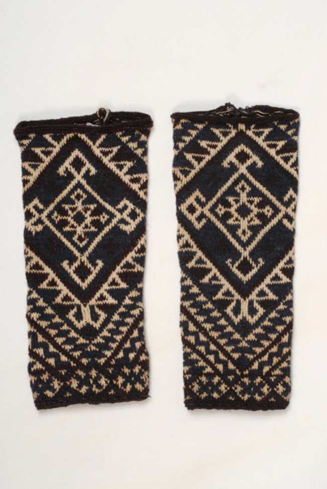 Tsourapia, sarakatsanian leggings