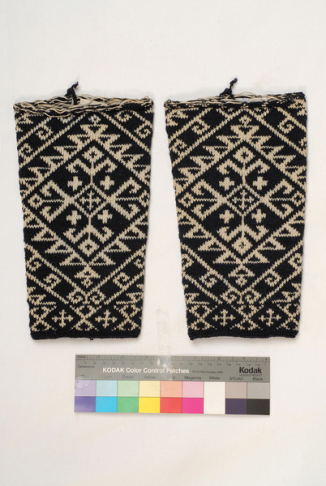 Tsourapia, sarakatsanian leggings