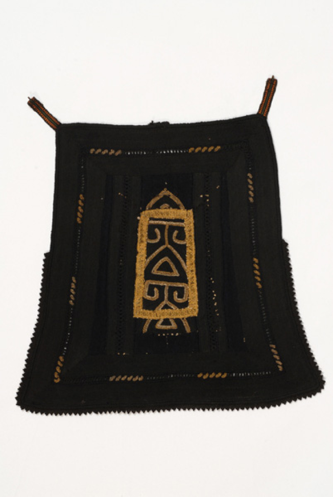Panaoula, sarakatsans apron from Thrace