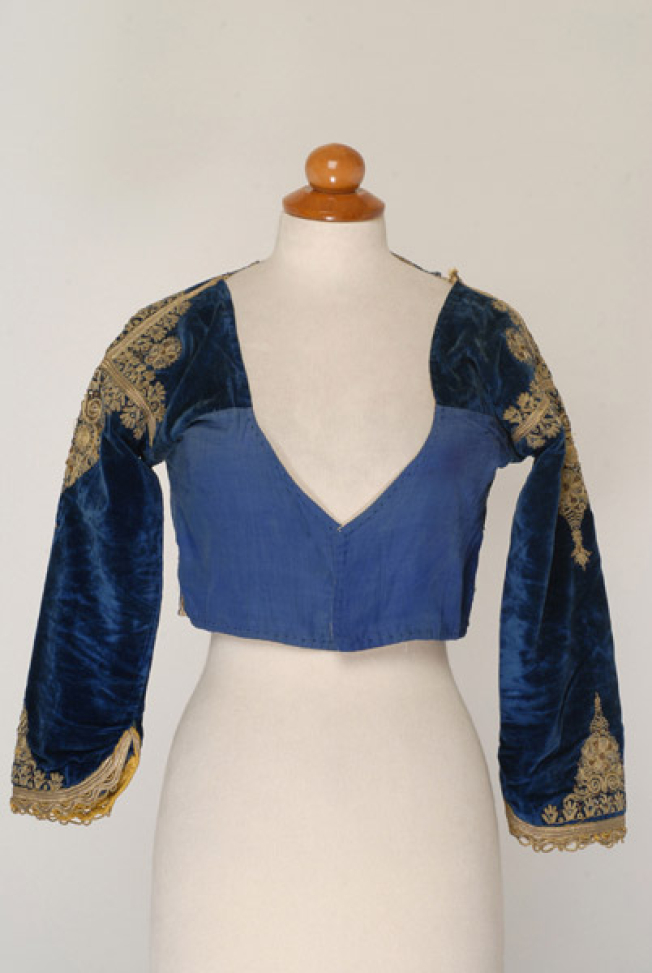 Deftero zipouni with embroidery lale