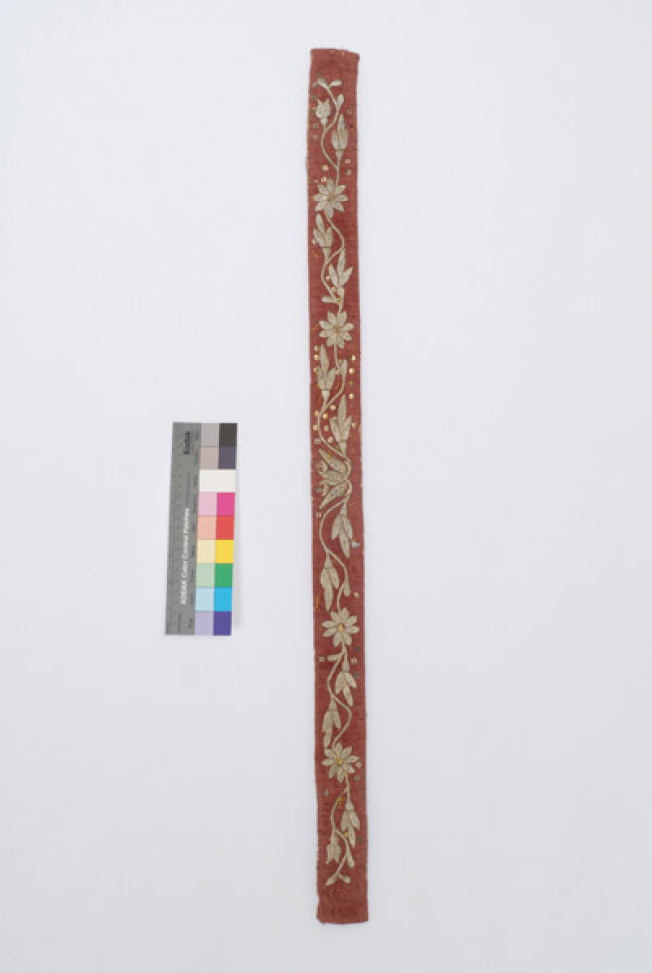 Velvet belt ts' kaptsalous