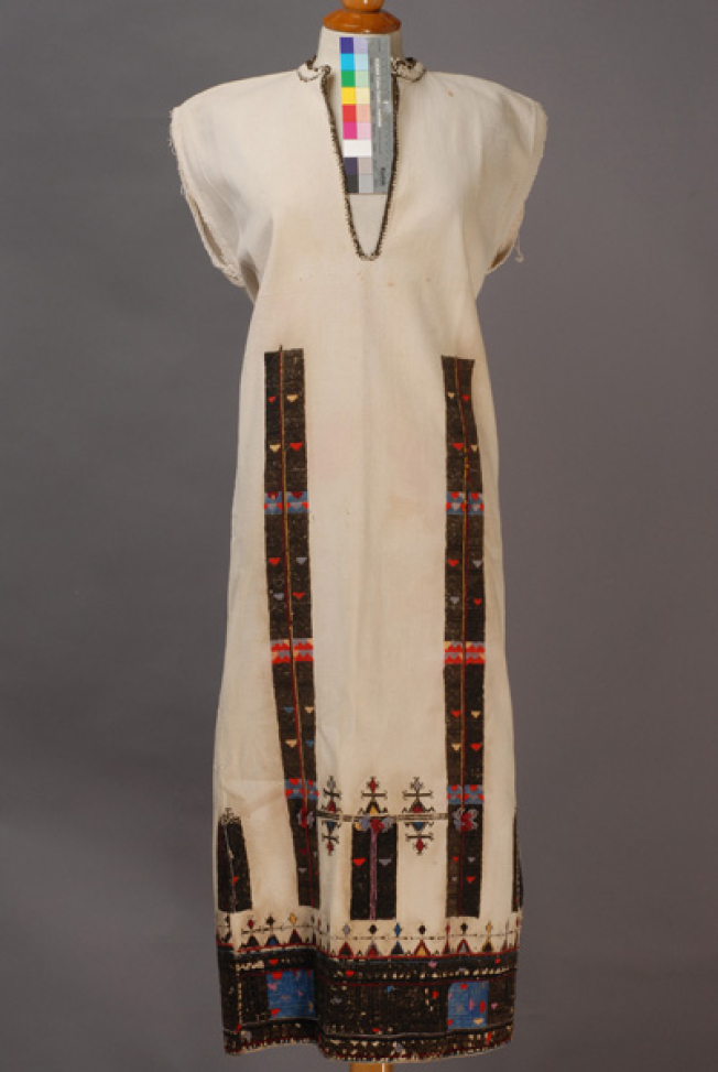 Kolonato chemise, front