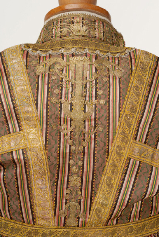Detail of terzidikos (gold tailored) decoration at the back