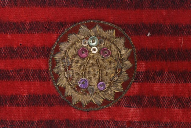Detail, decoration gold thread, spangles, tir-tir (lustring)