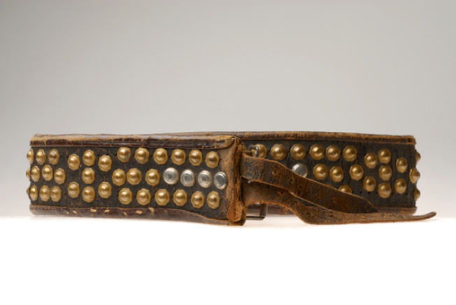 Petsini zona or louri, leather belt ornamented with decorative studs