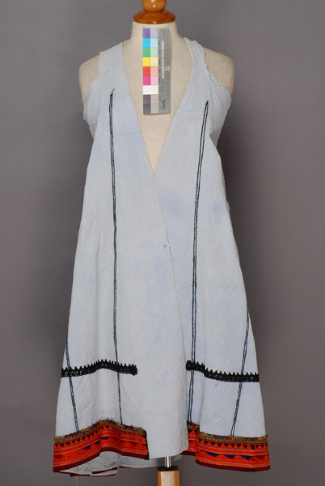 Sayias, front
