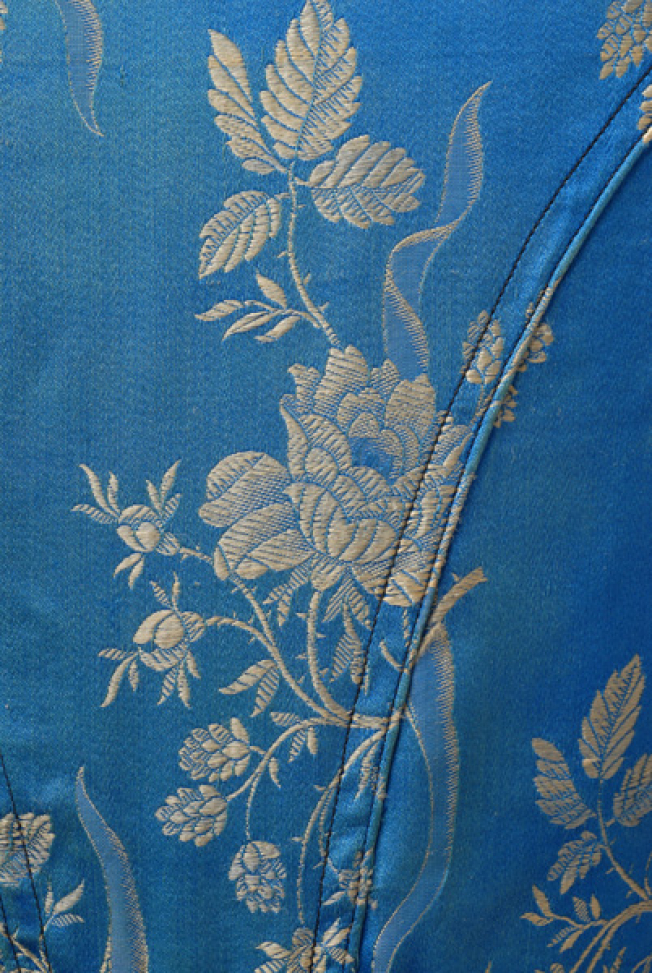 Detail of the embellished decoration