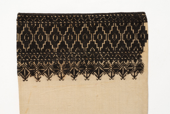 Sleeve embroidery