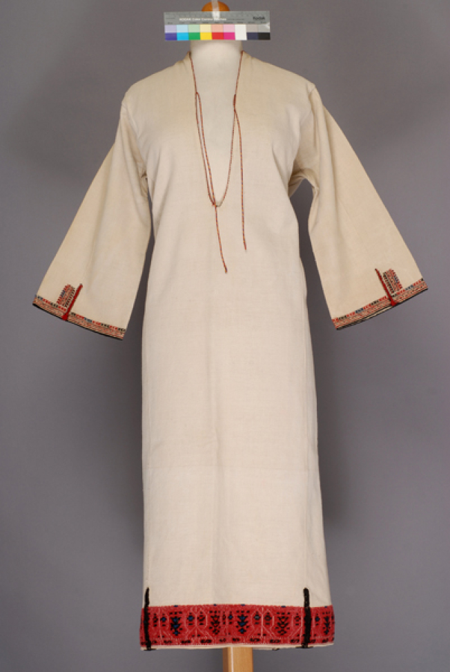 Koumis', women's chemise from Mega Zaloufi