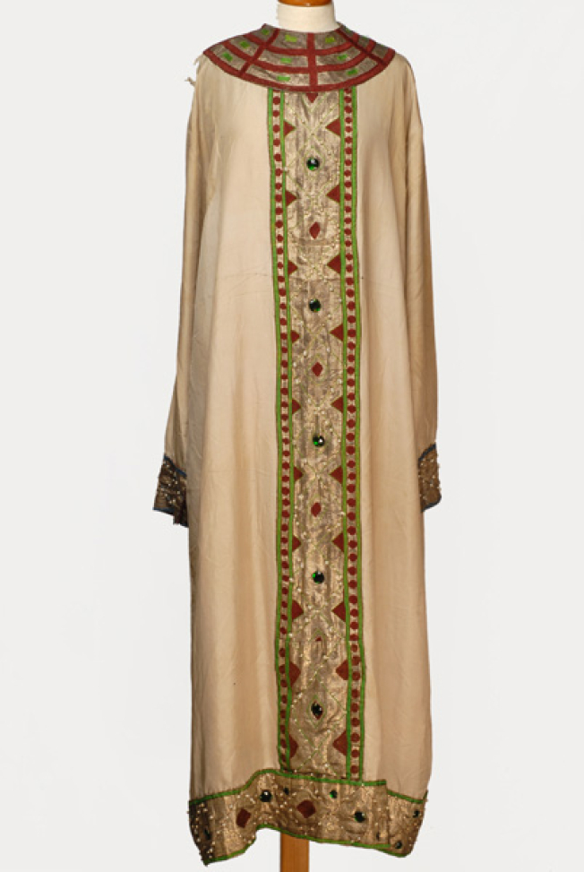 "Chemise of the Bride"