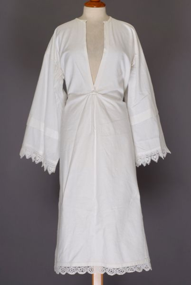 Founti, white, ankle-long, cotton chemise